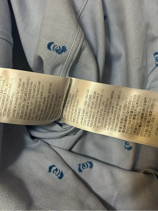 Gucci Light Blue Dress Shirt with White Contrast Collar - Picture 5 of 7